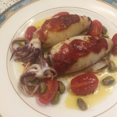 Calamari ripieni di pistacchi
