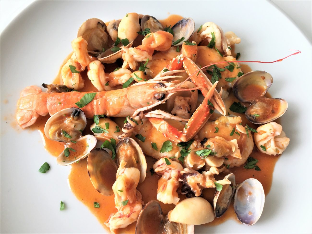 Coda di rospo ai frutti di mare