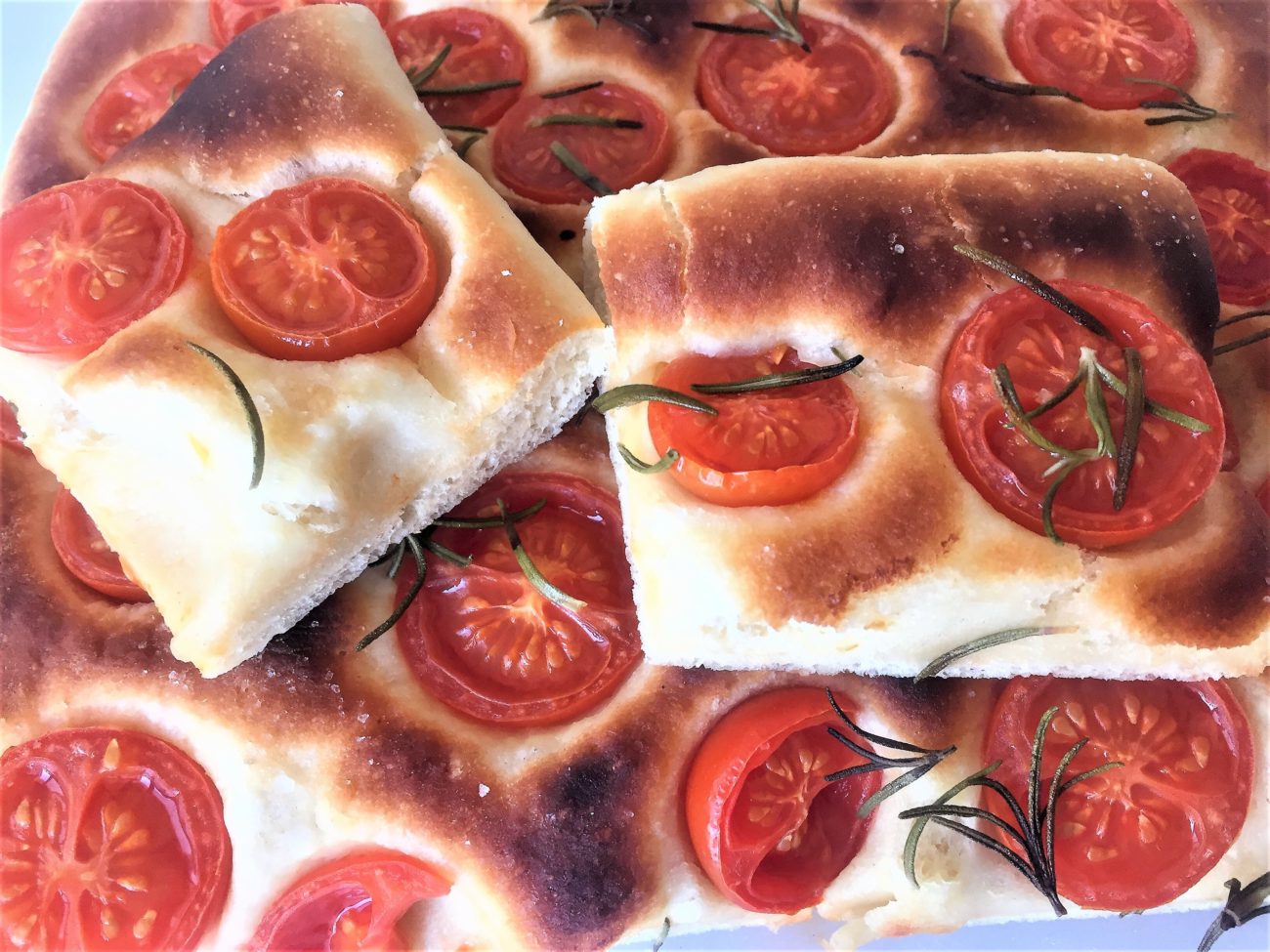 Focaccia con pomodorini