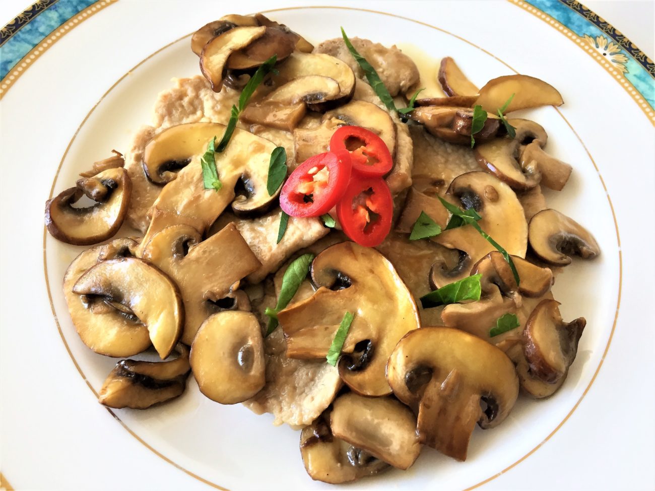 Scaloppine di vitello ai funghi