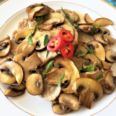 Scaloppine-di-vitello-ai-funghi