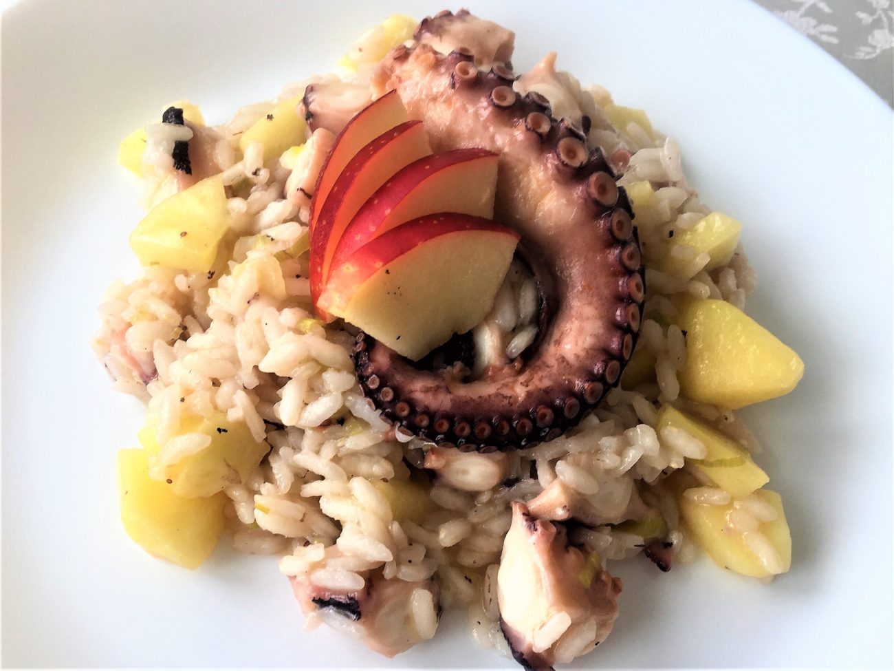 Risotto con mele e polipo