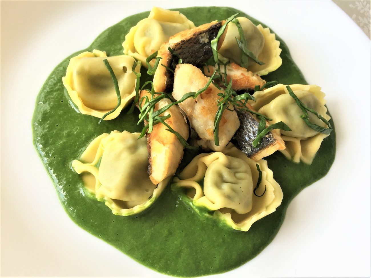 Tortelloni di ricotta spinaci e orata
