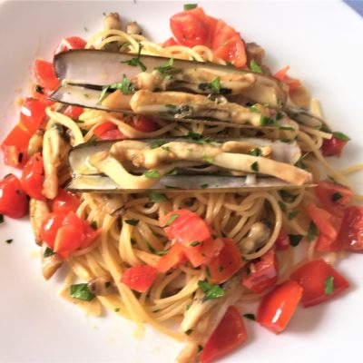 Spaghetti-con-le-cappelunghe