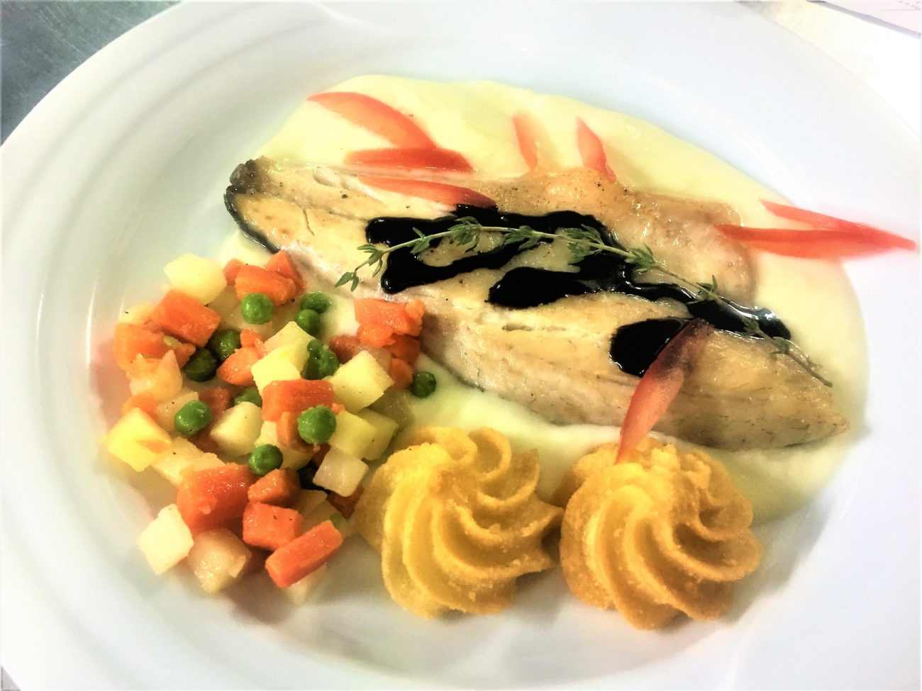 Filetto di branzino all’aceto balsamico