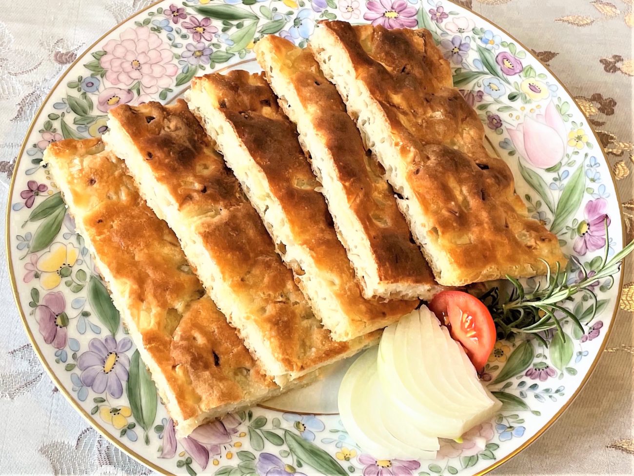 Focaccia alla mantovana (Tiròt)