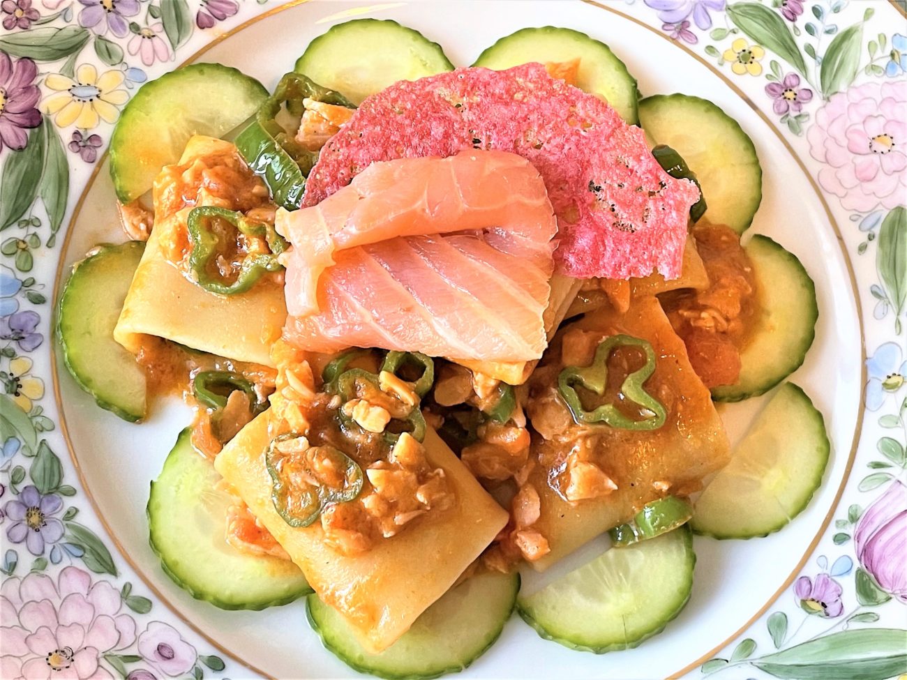 Paccheri con salmone e peperone
