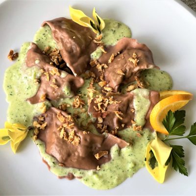 Ravioli-di-cacao-con-ricotta-e-broccoli