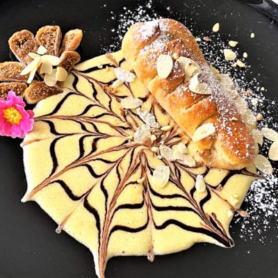 Cannolo-al-cioccolato-con-zabaione