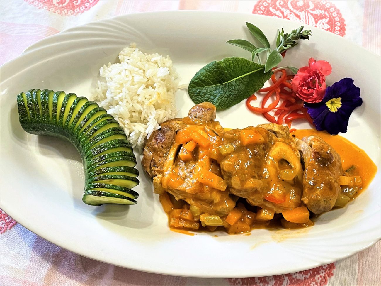 Ossobuco di vitello alle verdure.