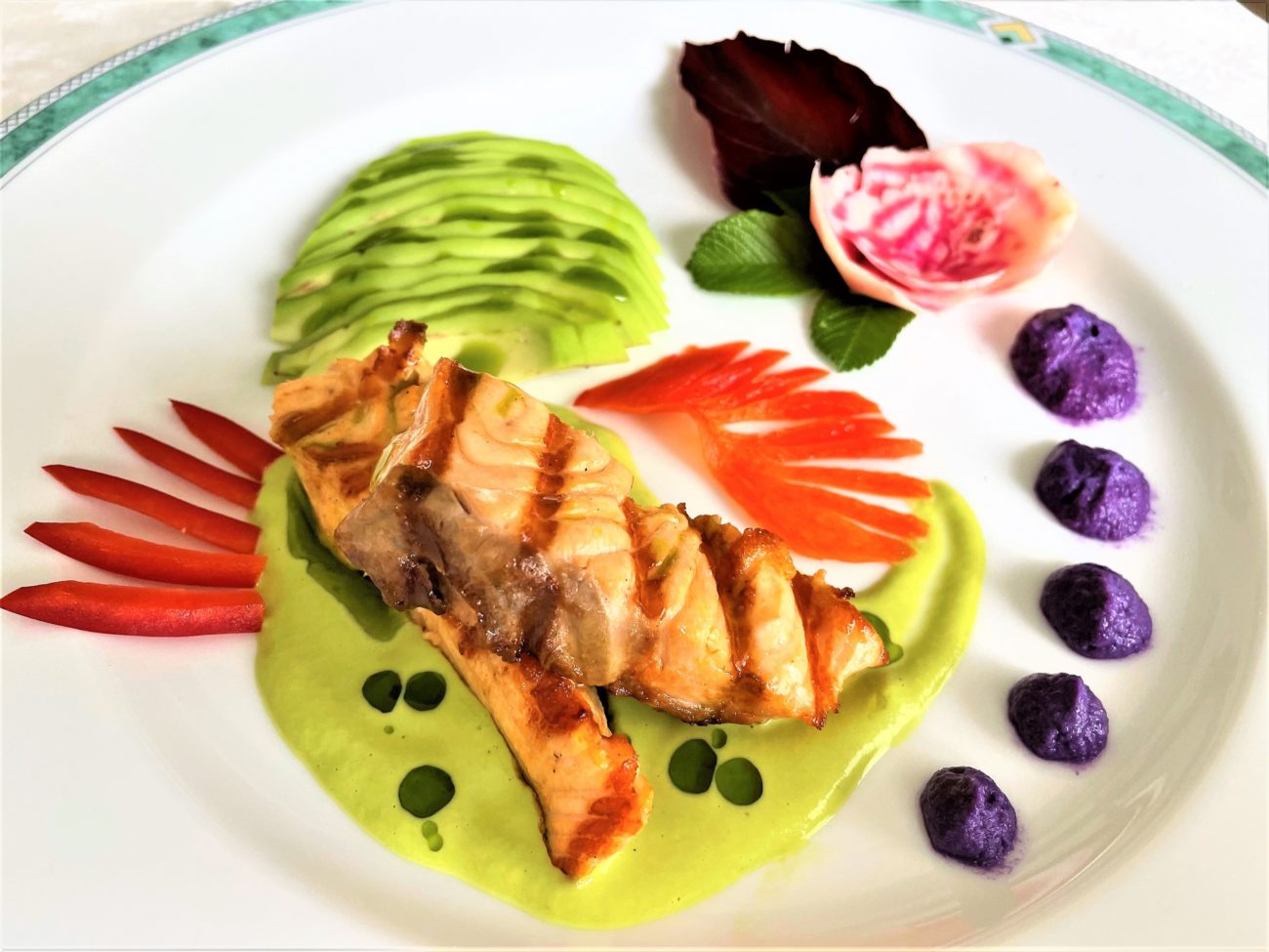 Filetto di salmone all’avocado